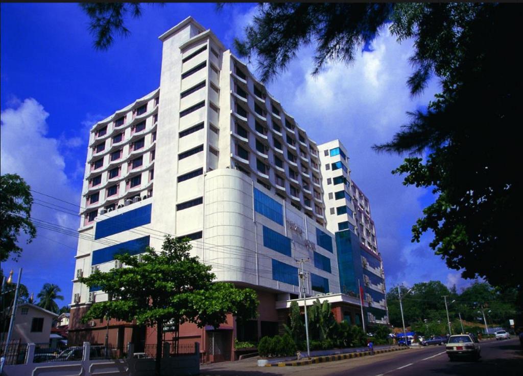 Yuzana Hotel ย่างกุ้ง ภายนอก รูปภาพ